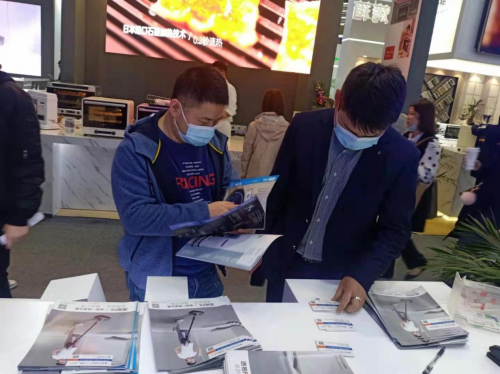 未來吸塵器什么樣？2021AWE有答案了！