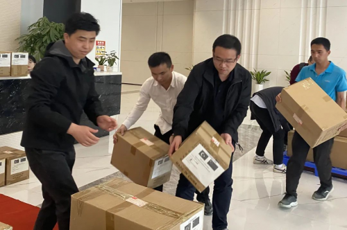 卡兒酷&安海丨支援土耳其，疆土有界，大愛無邊