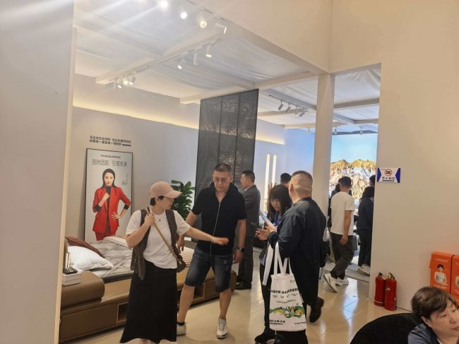 清豐家博會(huì)首日焦點(diǎn)：因彩智慧 100 睡眠艙，重構(gòu)睡眠商業(yè)新生態(tài)